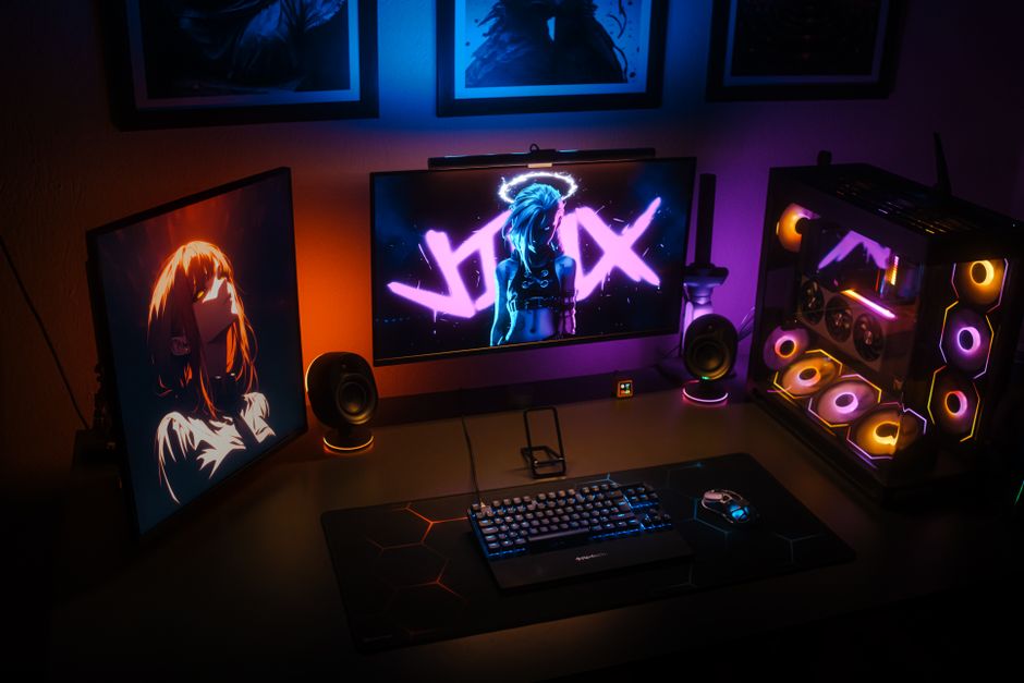 Moderna gaming postava s RGB rasvjetom